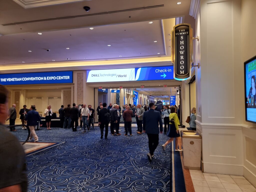 Attendees at Dell Technologies World 2025